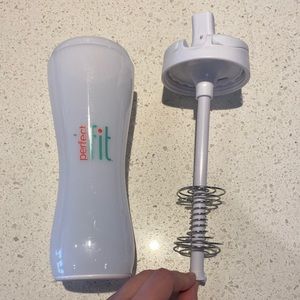 Perfect Fit protein shaker bottle